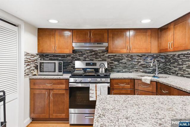 65 Cambridge Street, East Orange, NJ 07018