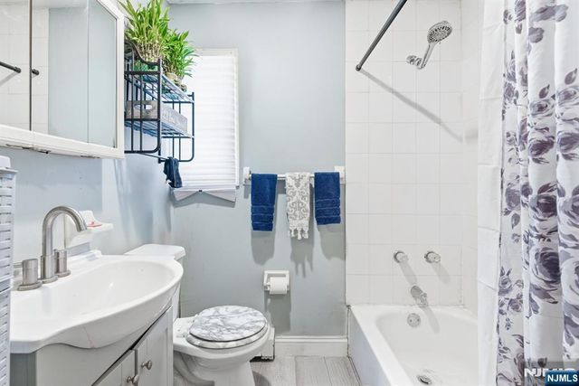 65 Cambridge Street, East Orange, NJ 07018