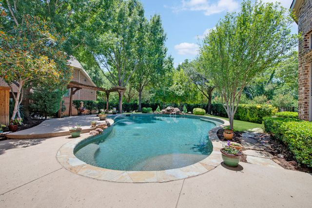 8572 Rochdale Court, Frisco, TX 75035