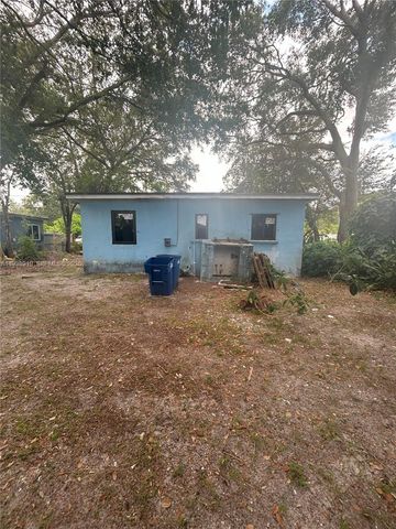 2281 NW 153rd St, Miami Gardens, FL 33054