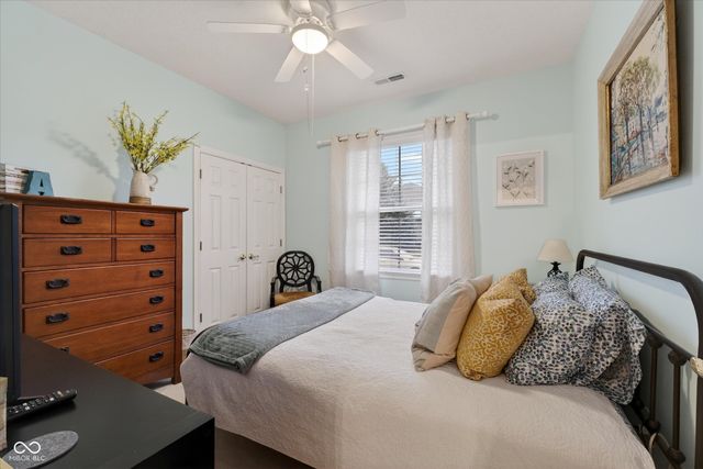 6872 Park Square Drive D, Avon, IN 46123