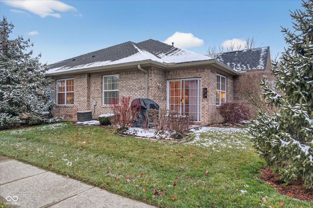 6872 Park Square Drive D, Avon, IN 46123