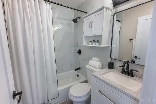 624 Cherry Drive, Dayton, OH 45405