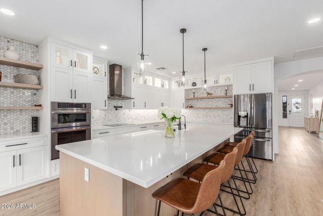 6404 W BLACK HILL Road, Phoenix, AZ 85083