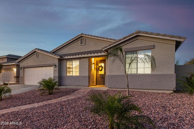 6404 W BLACK HILL Road, Phoenix, AZ 85083