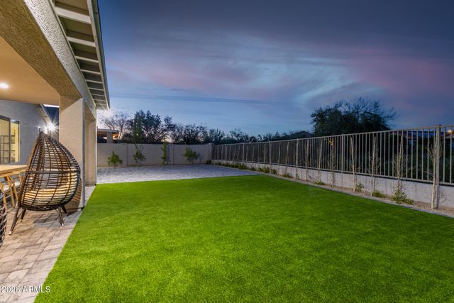 6404 W BLACK HILL Road, Phoenix, AZ 85083