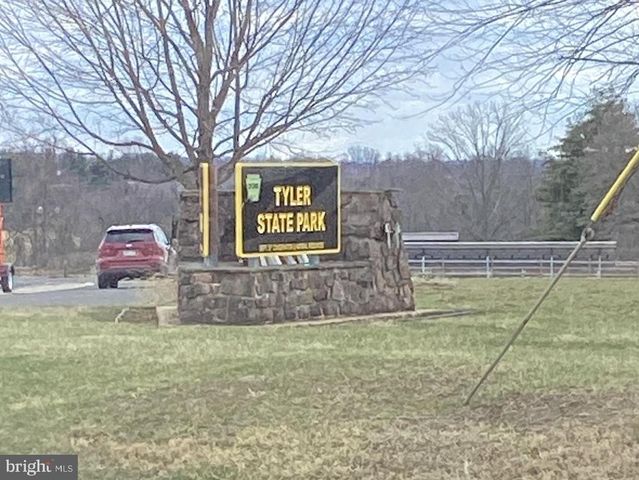 127 PARKVIEW WAY, Newtown, PA 18940