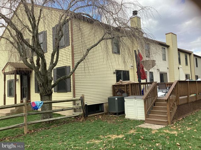 127 PARKVIEW WAY, Newtown, PA 18940