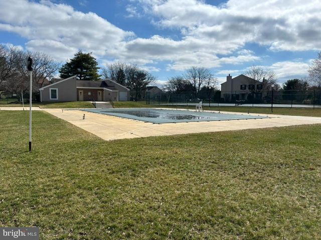 127 PARKVIEW WAY, Newtown, PA 18940