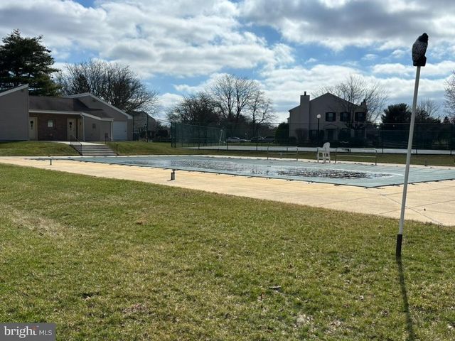 127 PARKVIEW WAY, Newtown, PA 18940