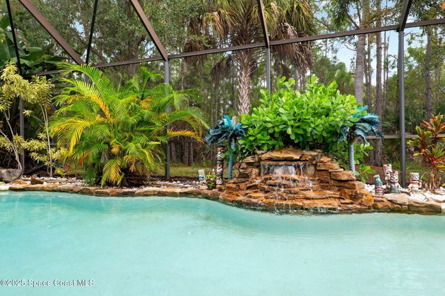 439 Gardendale Circle SE, Palm Bay, FL 32909