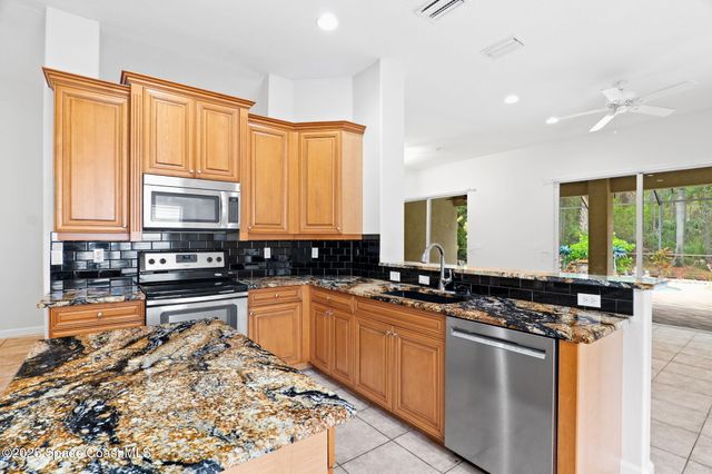 439 Gardendale Circle SE, Palm Bay, FL 32909