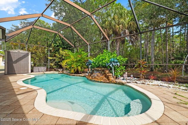 439 Gardendale Circle SE, Palm Bay, FL 32909