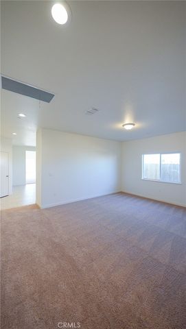 129 Squaw Valley Dr., Merced, CA 95341