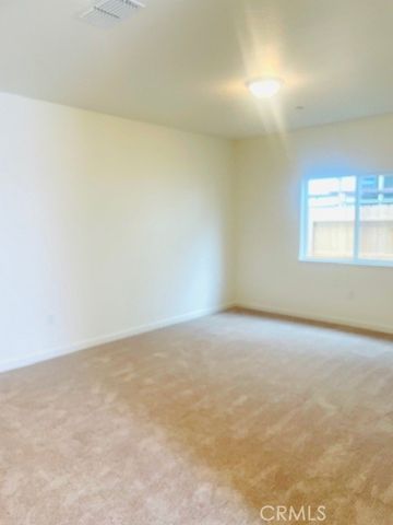 129 Squaw Valley Dr., Merced, CA 95341