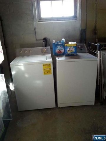 95 Seneca Avenue, Dumont, NJ 07628