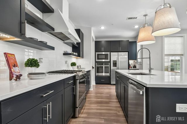 723 Station Road, Dunellen, NJ 08812