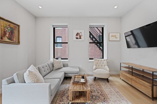 355 Congress Street 404, Boston, MA 02210