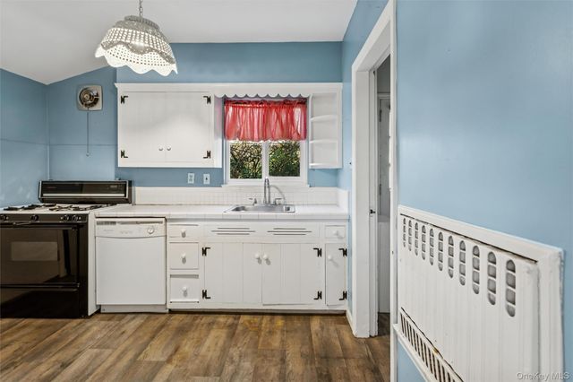 122 Broome Avenue, Atlantic Beach, NY 11509