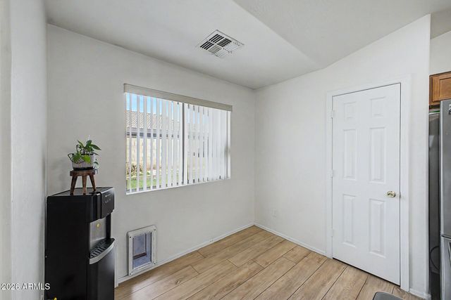 3434 W SUNLAND Avenue, Phoenix, AZ 85041