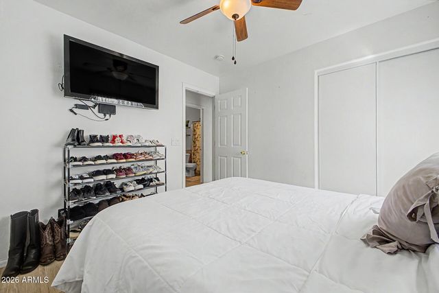 3434 W SUNLAND Avenue, Phoenix, AZ 85041