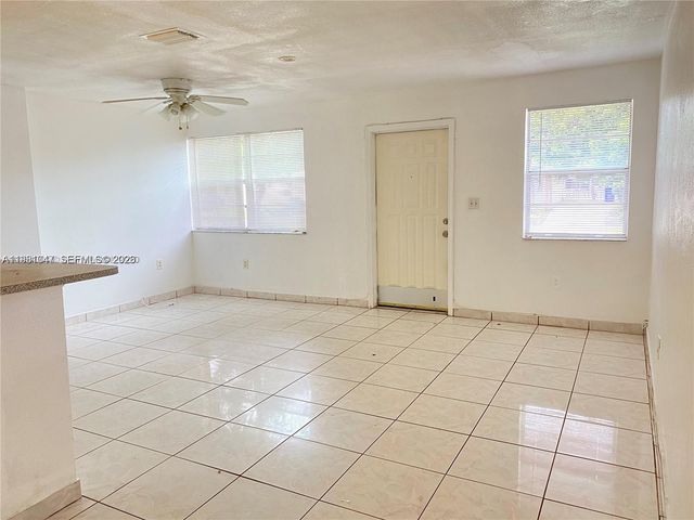 3621 SW 46th Ave 0, West Park, FL 33023