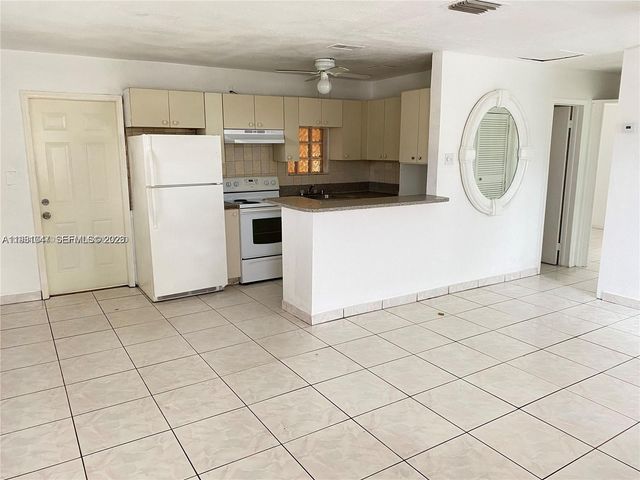 3621 SW 46th Ave 0, West Park, FL 33023