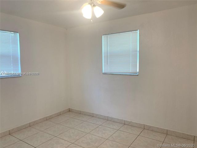 3621 SW 46th Ave 0, West Park, FL 33023