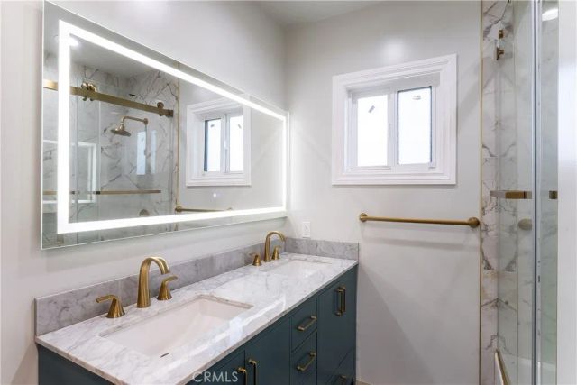 5339 E Greenmeadow, Long Beach, CA 90808