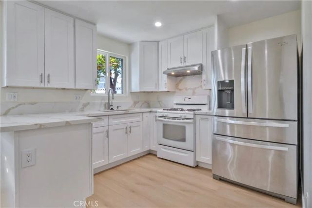 5339 E Greenmeadow, Long Beach, CA 90808