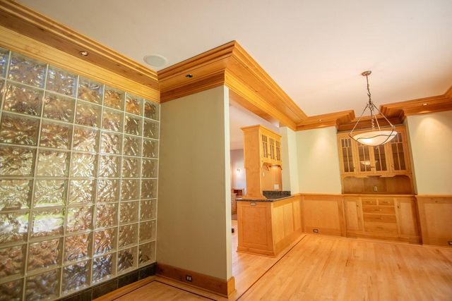 2440 Hugo Road, Merlin, OR 97532