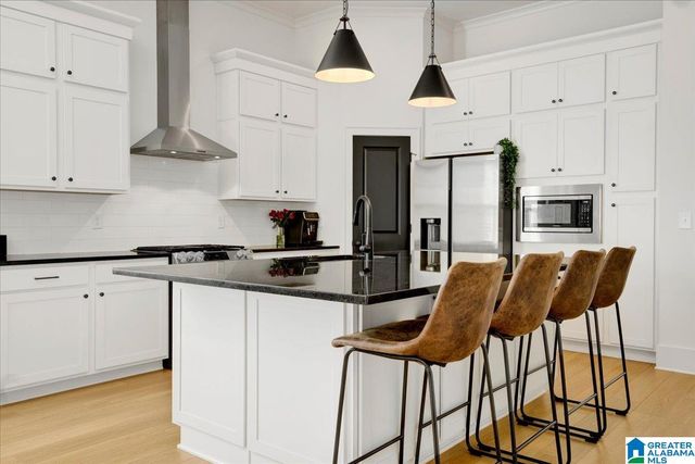 7966 BINGHAM LANE, Trussville, AL 35173