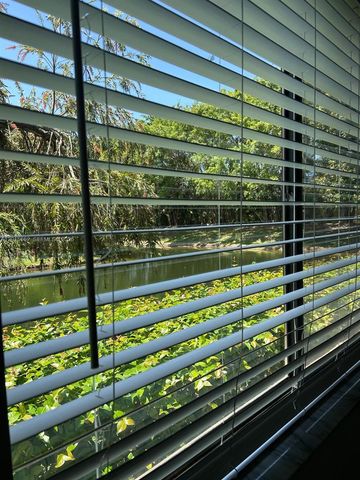 439 Lakeview Dr 106, Weston, FL 33326