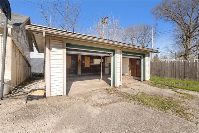 351 N 3rd St, Tipp City, OH 45371