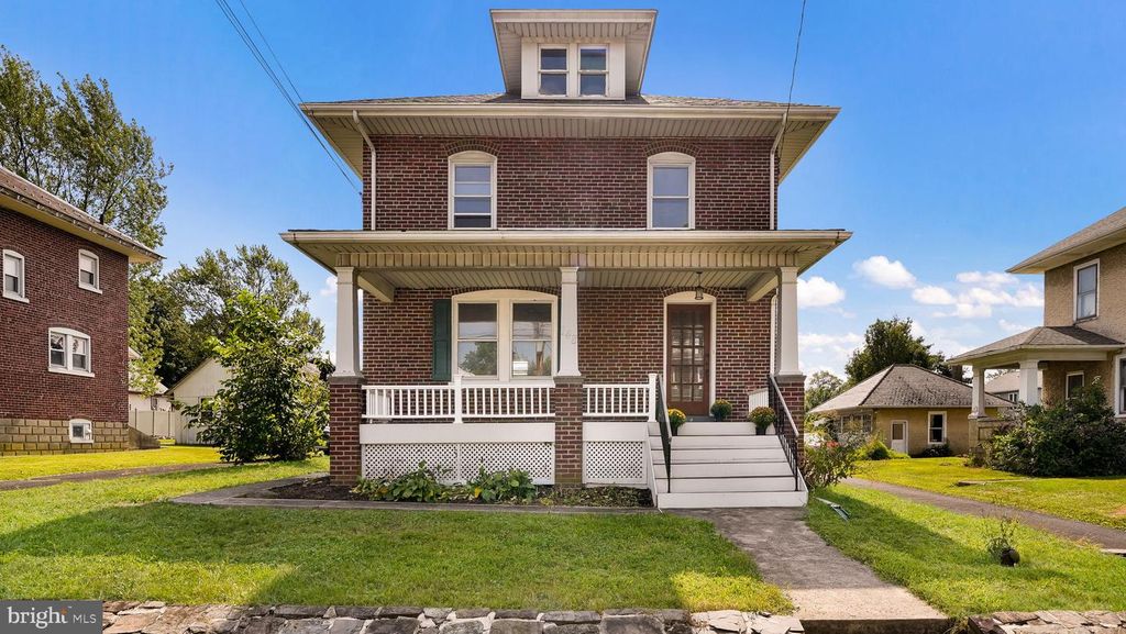 148 S MAIN ST, Dublin, PA 18917