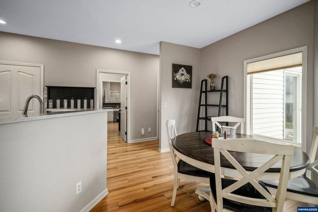 432 NW Heather Av, Sublimity, OR 97385