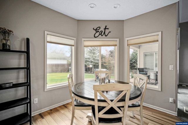 432 NW Heather Av, Sublimity, OR 97385