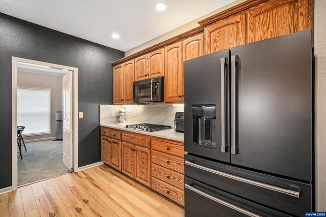 432 NW Heather Av, Sublimity, OR 97385