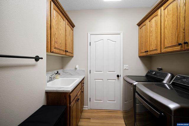 432 NW Heather Av, Sublimity, OR 97385