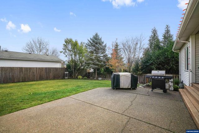 432 NW Heather Av, Sublimity, OR 97385