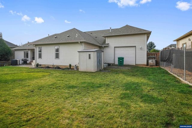 432 NW Heather Av, Sublimity, OR 97385