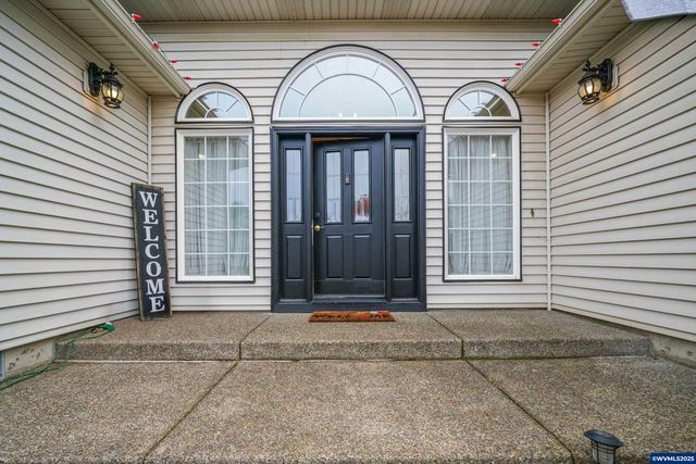 432 NW Heather Av, Sublimity, OR 97385