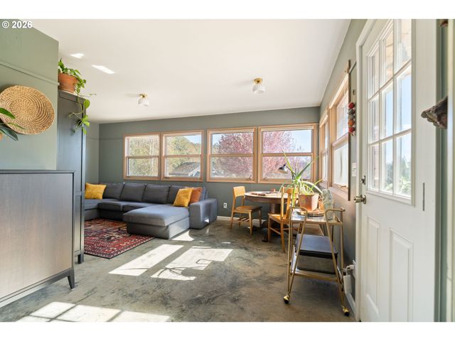 21255 Nw Coffey Ln, Hillsboro, OR 97124