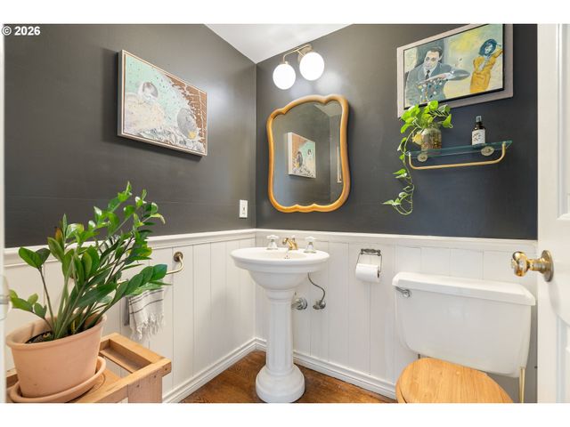 21255 Nw Coffey Ln, Hillsboro, OR 97124