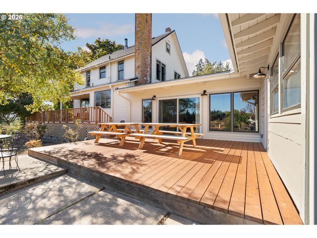21255 Nw Coffey Ln, Hillsboro, OR 97124