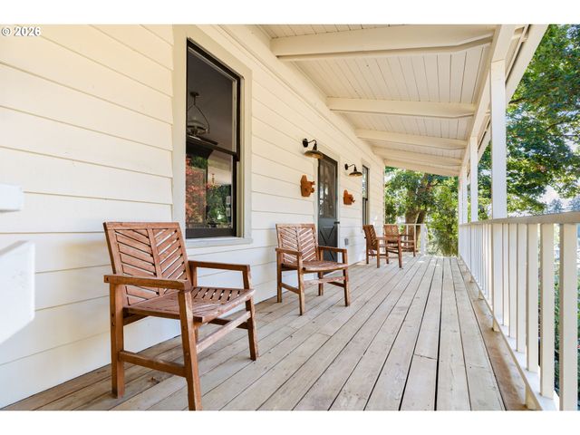 21255 Nw Coffey Ln, Hillsboro, OR 97124