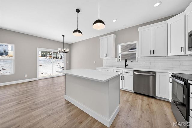 31488 Hillside Drive, Foristell, MO 63348