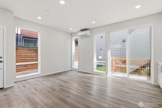 1816 24th Avenue S, Seattle, WA 98144