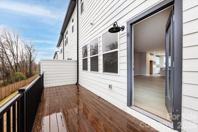 8030 Cedarsmith Court, Charlotte, NC 28217