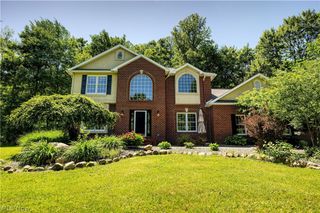 8744 Tippecanoe Road, Canfield, OH 44406